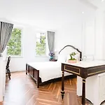 Saki Aparthotel 5